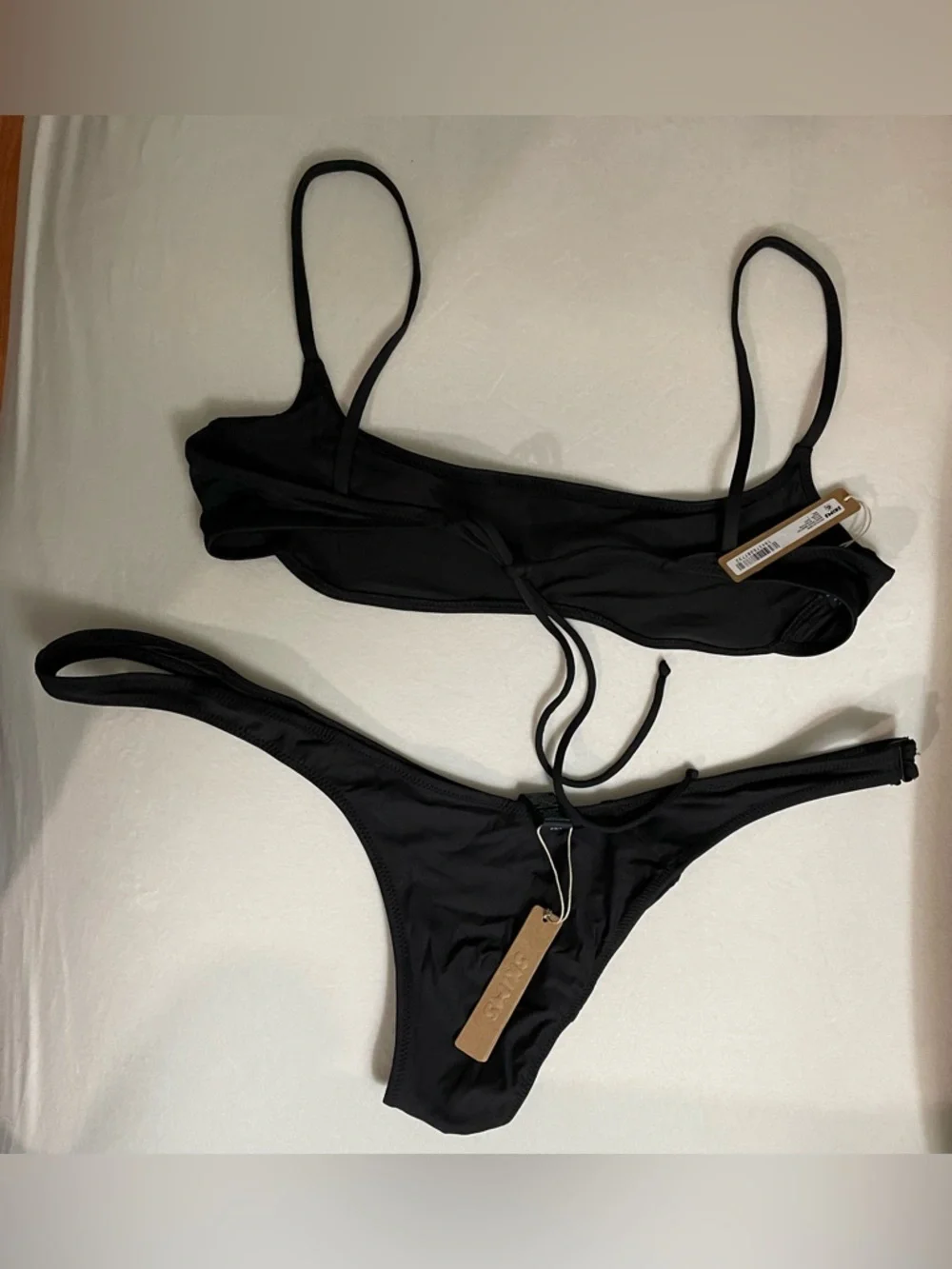 Skims NWT Black Women’s Square-Neck Bikini Swimsuit Set Top & Bottom Size L